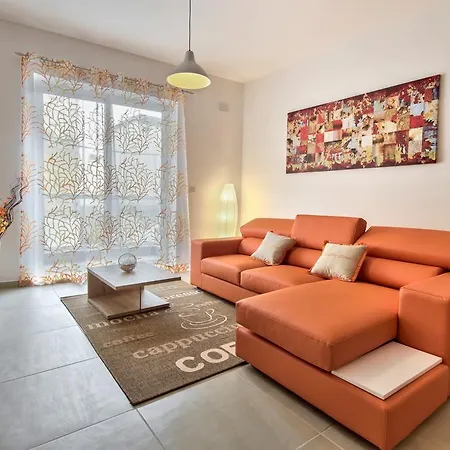 First Class Chezli By G&g Apartment Birzebbuga