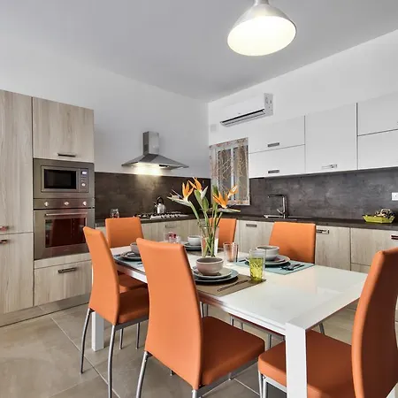 Apartment First Class Chezli By G&g *