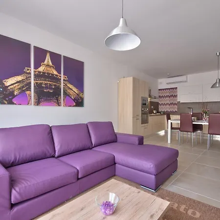 Apartment First Class Chezli By G&g Birzebbuga