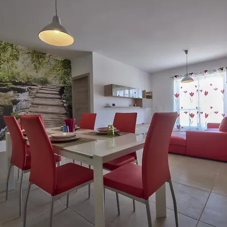 First Class Chezli By G&g Apartment *